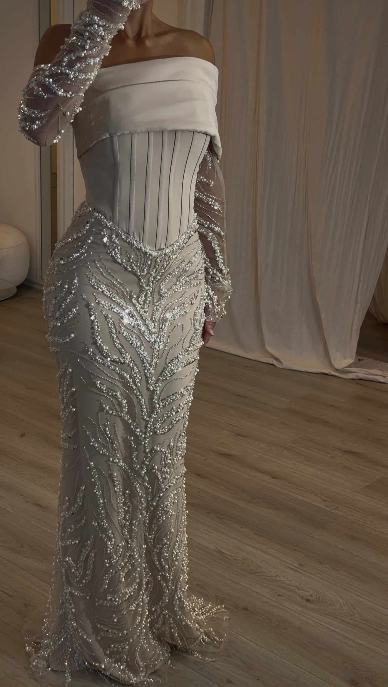 The Aleya dress beige