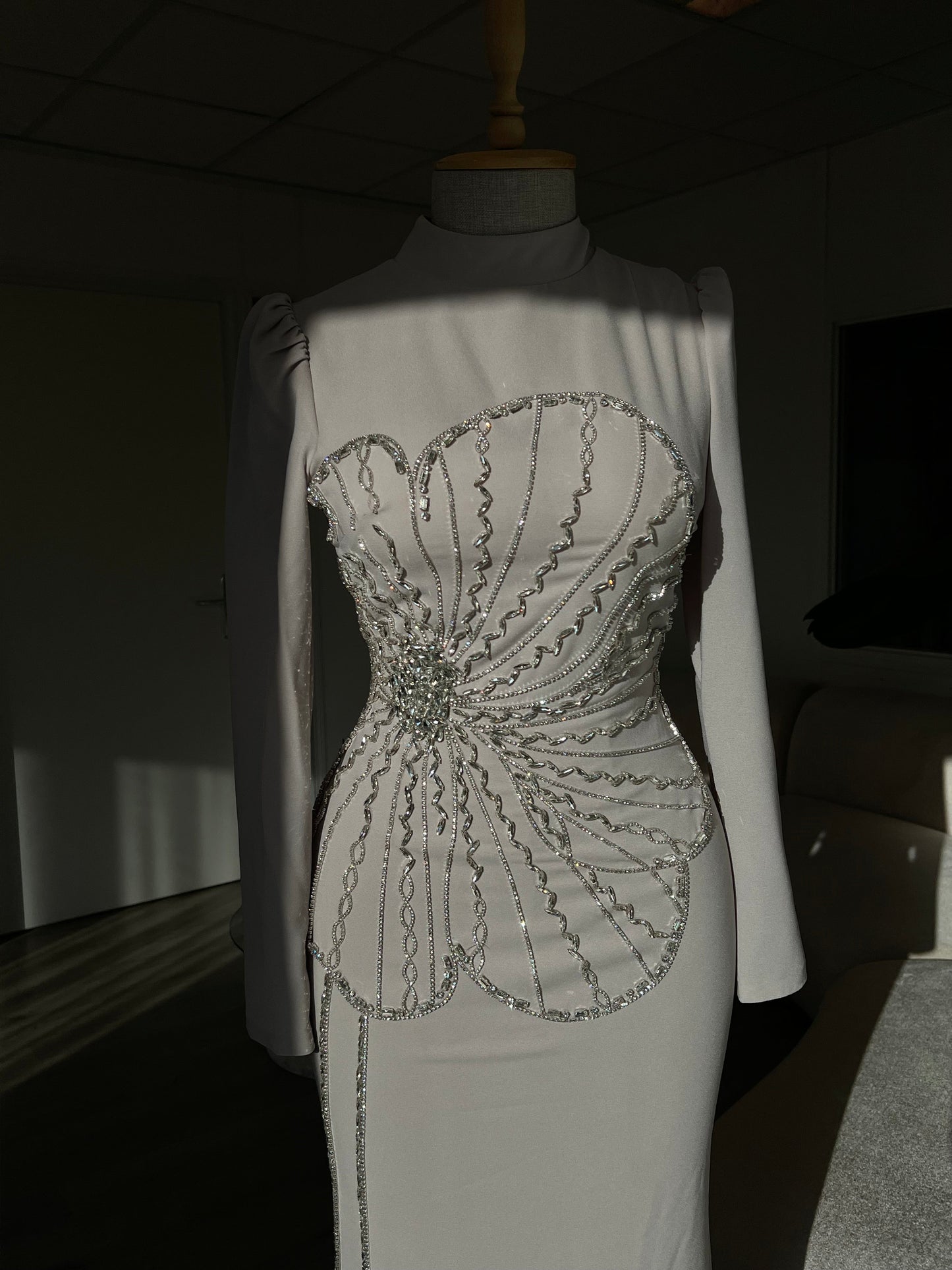 The Nursema dress beige