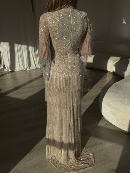 The Olena dress beige