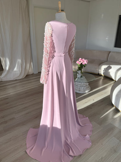 The Zeyna dress soft pink