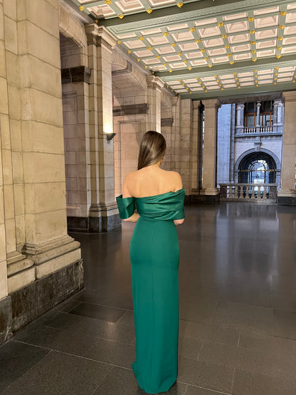 The Dilara dress green