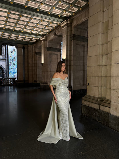 The Defne dress
