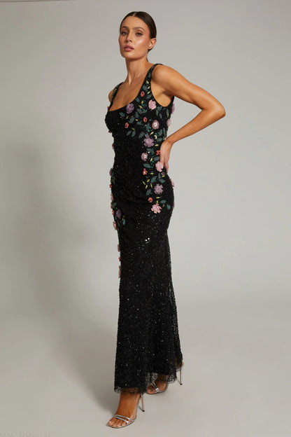 Black Floral Beaded Scoop Neck Sleeveless Gown