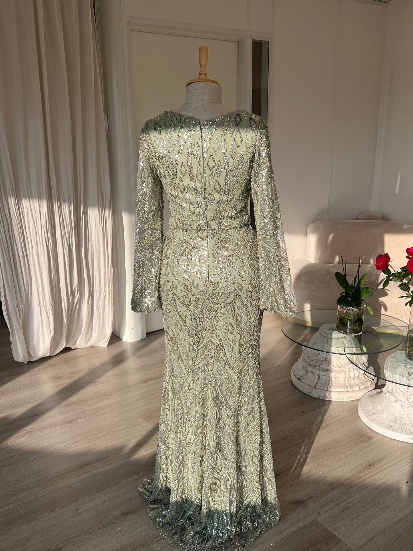 The Nehir dress green