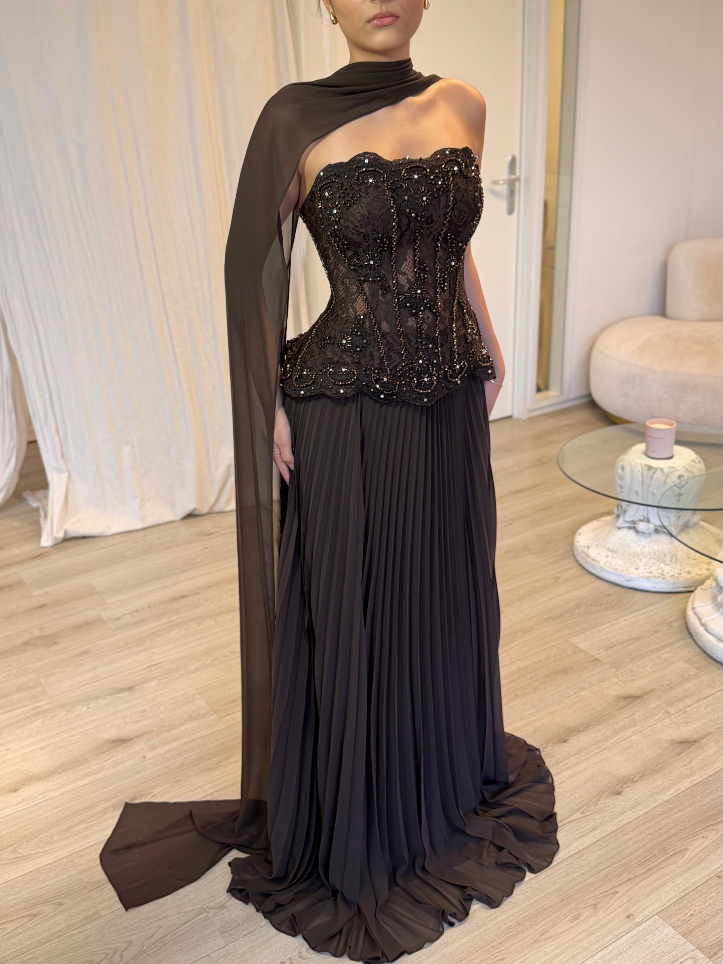 The Arya dress brown